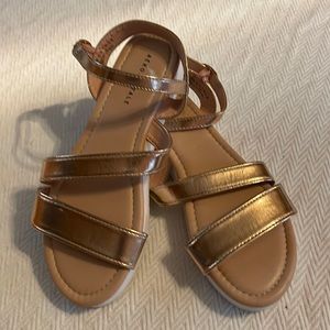 Aeropostale sandals